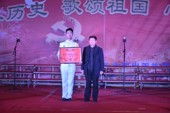 传承历史 歌颂祖国 心系长城 ——中国地质大学长城学院成功举办歌咏比赛