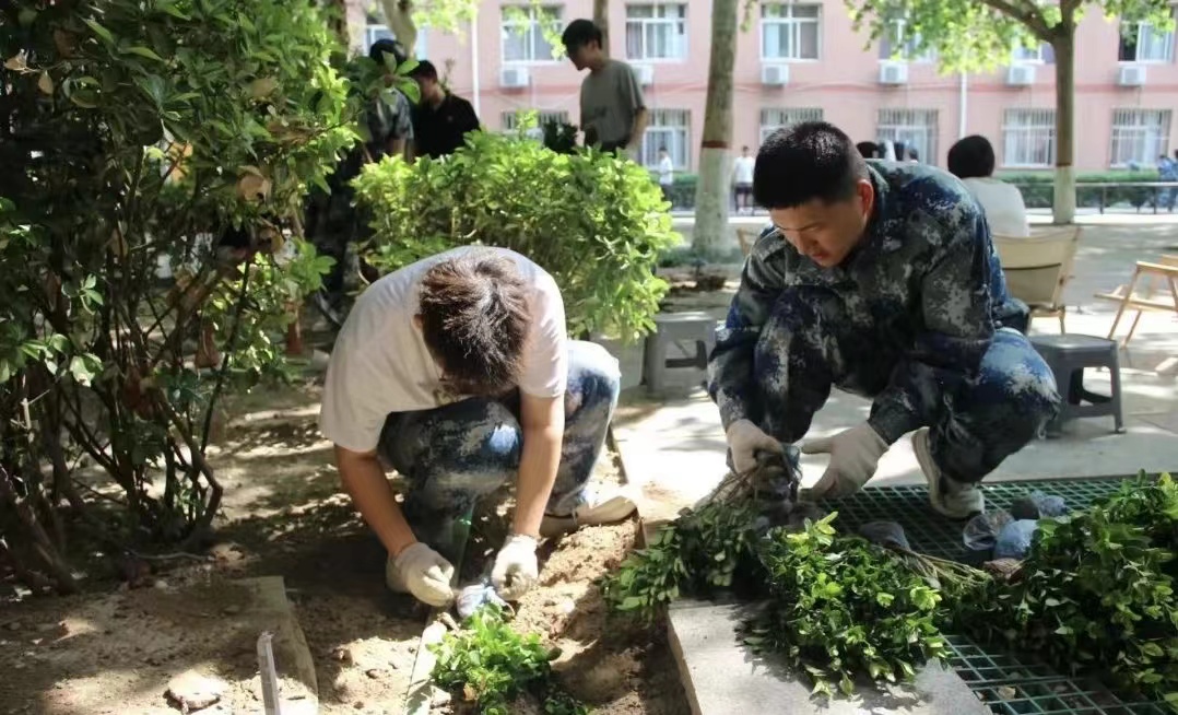 保理会计学院五月劳动月，身体力先行