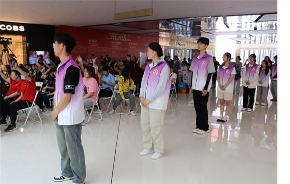 公益活动保定理工学院会计学院青春志愿行,助残暖人心——保定理工学院会计学院学子为助残活动注入青春力量