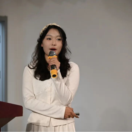 “艺心追光赴，职途向新程”