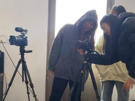 《纪录片制作》课程实践课：纪实拍摄与创作全流程落地，学生实操能力与人文叙事双提升