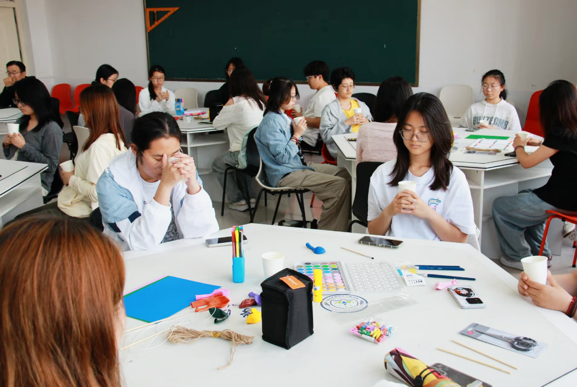 向阳而生 治愈前行 | 保定理工学院 2026年5月份心理健康月系列活动圆满落幕