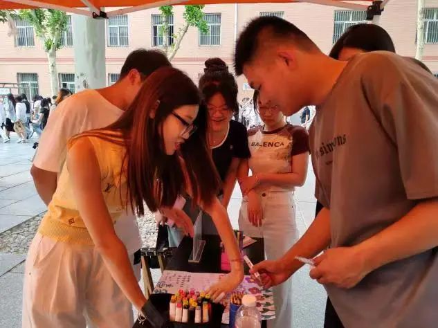 保定理工学院‖教育学院‖5.25“我爱我，从心出发”心理游园会圆满落幕，爱己从心