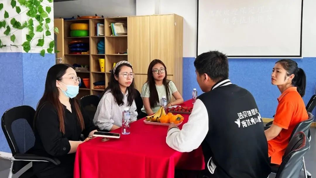 保定理工学院‖教育学院‖探访贝佳感统儿童会馆，开启深度合作新篇章