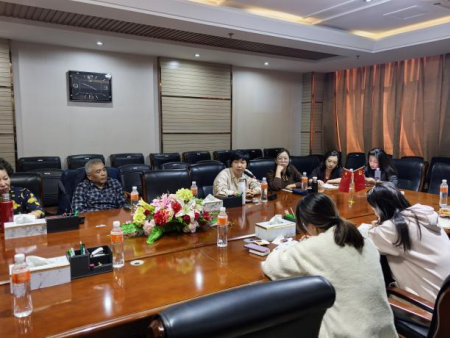 共话教学 共育英才 艺术学院召开兼职教师座谈会