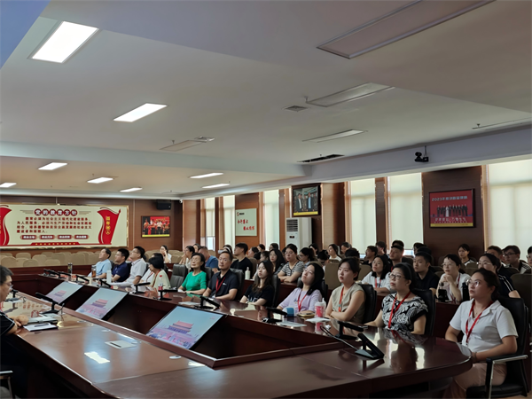 铭记历史|保定理工学院|管理学院|铭记历史誓立报国之志，缅怀先烈厚植爱国情怀