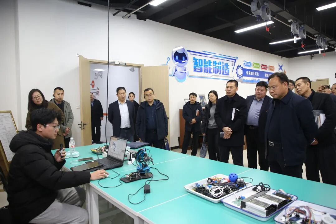 保定幼儿师范高等专科学校一行莅临我校考察交流