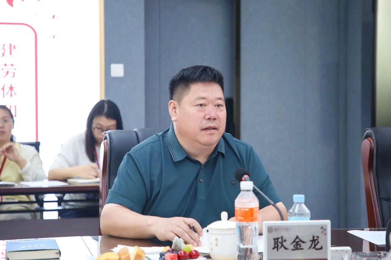 深化校地协同 赋能科技创新——市科协领导莅临保定理工学院交流指导
