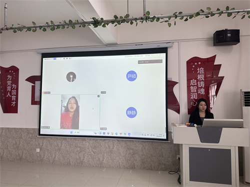 召开2026年考研经验交流会