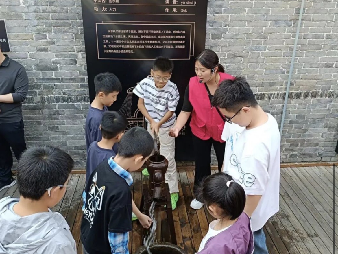 【教育学院·学院快讯】国庆同心护水利遗存，教育笃行传家国初心